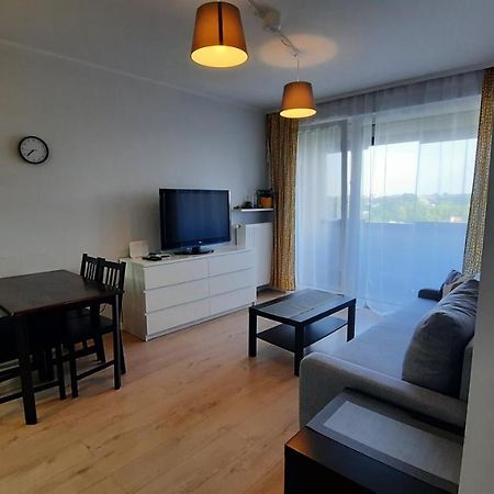 Ursa - Wygodny Apartament I Bezplatny Parking Na Miejscu Apartment Warsaw Luaran gambar